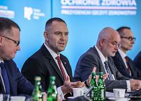 002_c_Prezydent_Karol_Nawrocki_Prezydencki_Szczyt_Zdrowotny_Na_ratunek_Ochronie_Zdrowia _20251205_1S5A5163.jpg