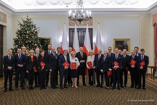 003_Prezydent_Karol_Nawrocki_powolanie_Rady_Zdrowia_20251205_MB1_3324.jpg