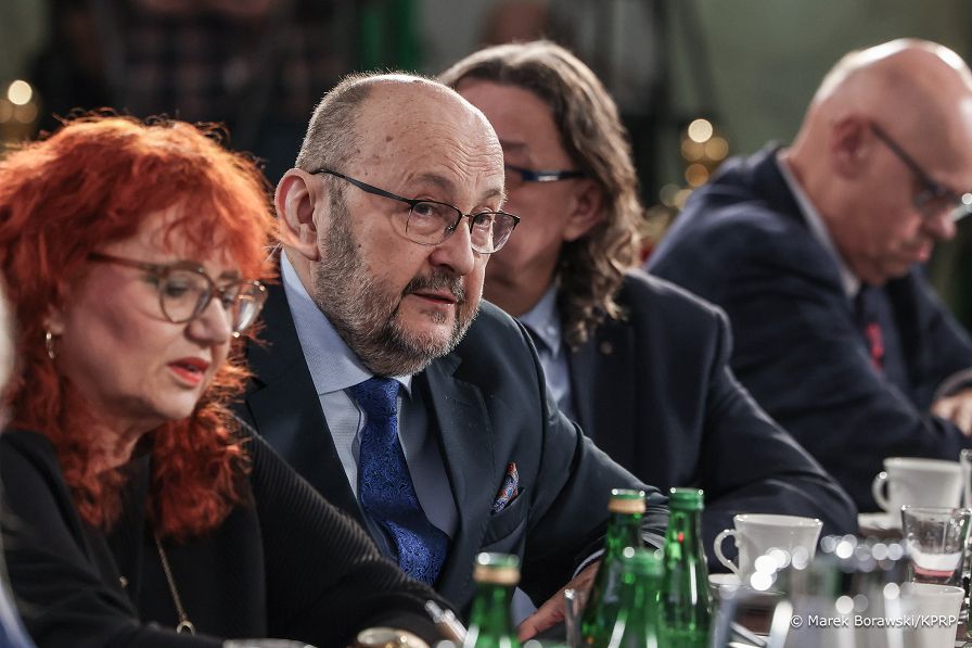 020_Prezydent_Karol_Nawrocki_Prezydencki_Szczyt_Zdrowotny_Na_ratunek_Ochronie_Zdrowia_20251205_MB2_1885.jpg