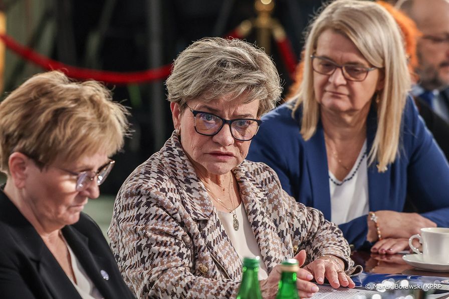 018_Prezydent_Karol_Nawrocki_Prezydencki_Szczyt_Zdrowotny_Na_ratunek_Ochronie_Zdrowia_20251205_MB2_1848.jpg