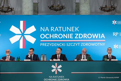 012_Prezydent_Karol_Nawrocki_Prezydencki_Szczyt_Zdrowotny_Na_ratunek_Ochronie_Zdrowia _20251205_MB2_1700.jpg