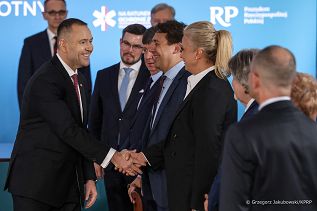 001_c_Prezydent_Karol_Nawrocki_Prezydencki_Szczyt_Zdrowotny_Na_ratunek_Ochronie_Zdrowia _20251205_1S5A4999.jpg