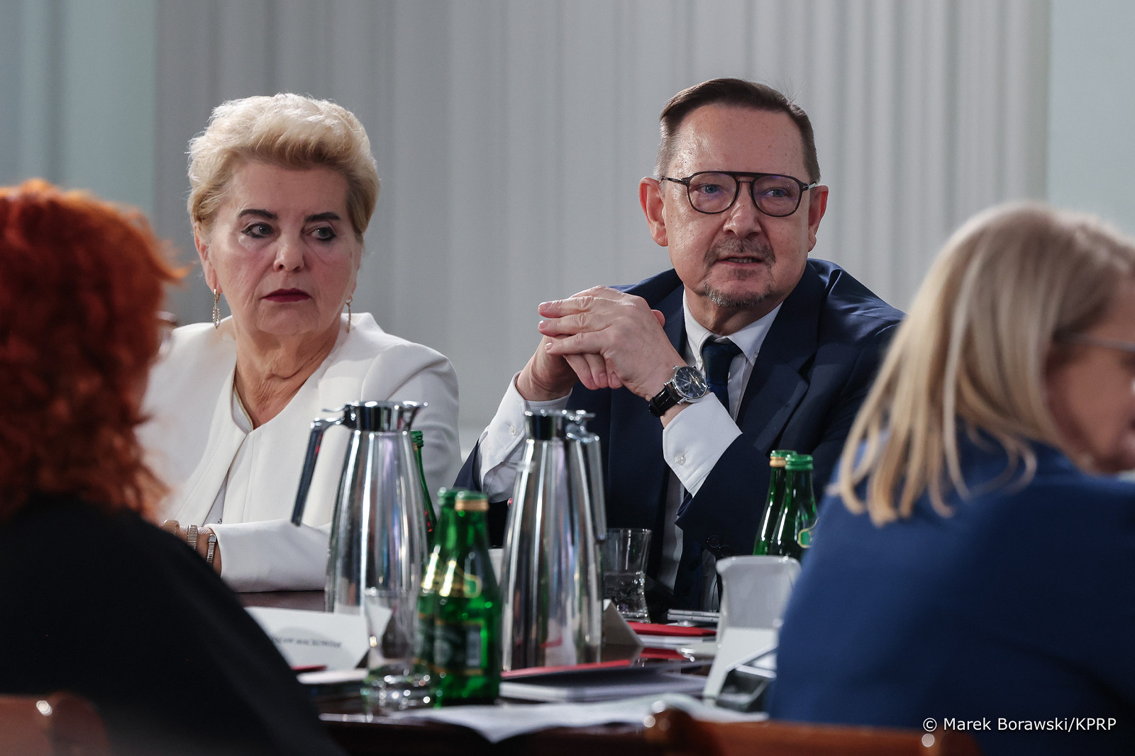022_Prezydent_Karol_Nawrocki_Prezydencki_Szczyt_Zdrowotny_Na_ratunek_Ochronie_Zdrowia_20251205_MB2_1932.jpg [701.66 KB]
