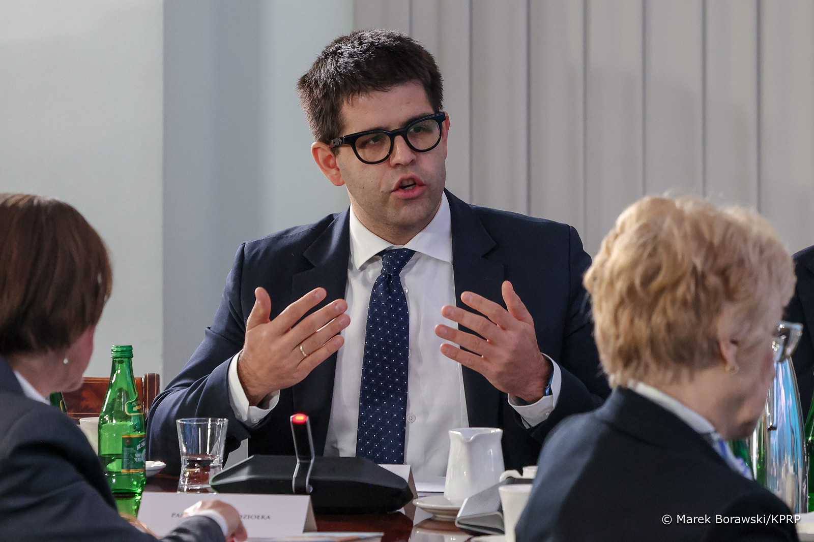 009_Prezydent_Karol_Nawrocki_Prezydencki_Szczyt_Zdrowotny_Na_ratunek_Ochronie_Zdrowia _20251205_MB2_1577.jpg [796.44 KB]