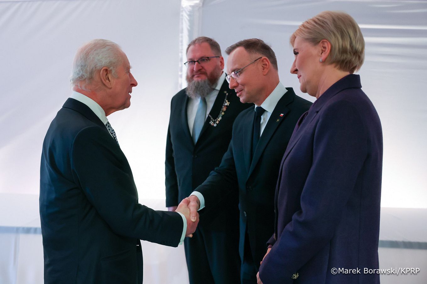 036_001_Andrzej_Duda_80_rocznica_wyzwolenia_KL_Auschwitz-Birkenau_Spotkanie_Krół_Karol_III_27-01-2025_MB1_8353.jpg