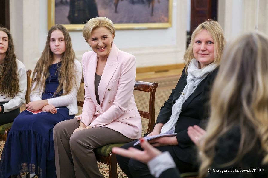 006_Agata_Kornhauser_Duda_spotkanie_uczniowie_londynskiej_szkoly _20250221_GJB_9807.jpg