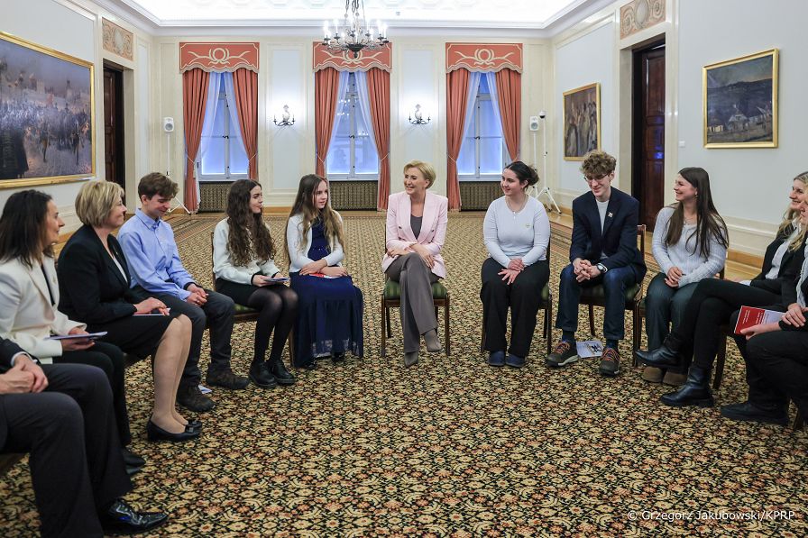 007_Agata_Kornhauser_Duda_spotkanie_uczniowie_londynskiej_szkoly _20250221_GJA_1461.jpg