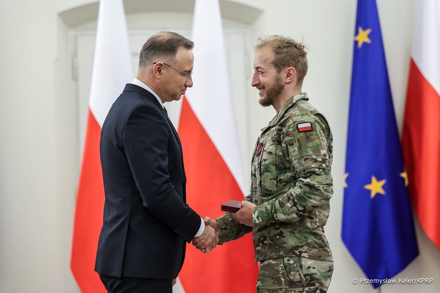 005_b_Prezydent_Andrzej_Duda_order_odznaczenia_panstwowe_20250224_PK2_1012.jpg