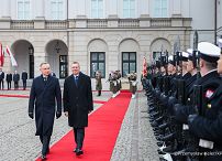 007_Andrzej_Duda_Wizta_Prezydent_Łotwy_Edgars_Rinkevics_powitanie_25-02-2025_PK1_2129.jpg.JPG