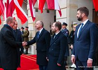 003_Andrzej_Duda_Wizta_Prezydent_Łotwy_Edgars_Rinkevics_powitanie_25-02-2025_MB1_7889.jpg.JPG