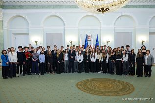 002_Agata_Kornhauser_Duda_spotkanie_licealisci_nauczyciele_20250226_LB_21903.jpg
