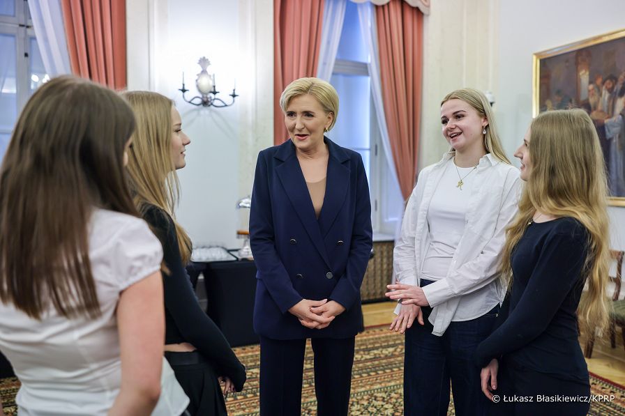 010_Agata_Kornhauser_Duda_spotkanie_licealisci_nauczyciele_20250226_LB_22425.jpg