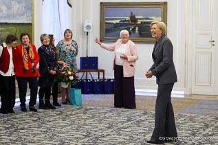 005_Agata_Kornhauser_Duda_Spotkanie_przedstawiciele_szkoła_przedmiotów_ojczystych_Londyn_03-02-2025_GJB_7277.jpg.JPG