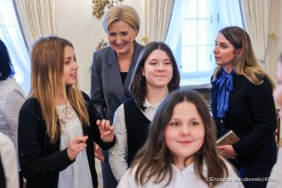 024_Agata_Kornhauser_Duda_Spotkanie_uczniowie_SP_31_Cześtochowa_03-02-2025_GJA_7172.jpg.JPG
