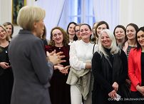017_Agata_Kornhauser_Duda_Spotkanie_przedstawiciele_szkoła_przedmiotów_ojczystych_Londyn_03-02-2025_GJB_7830.jpg.JPG