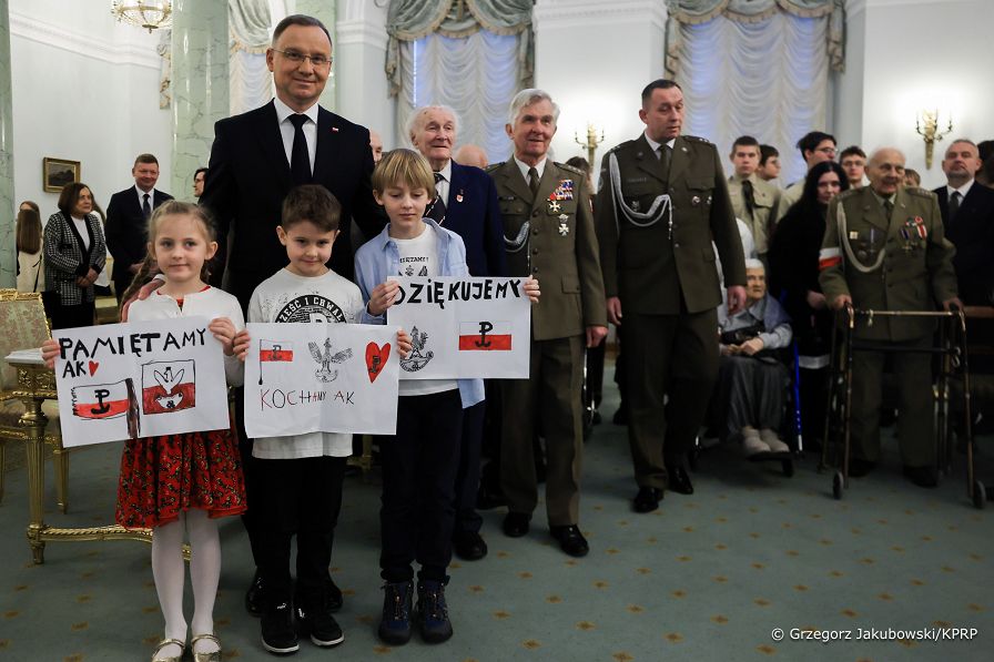 13_Andrzej_Duda_podpisanie_ustawy_o_ustanowieniu_Narodowego_Dnia_Pamieci zolnierzy_AK_20250206_GJA_8698.jpg
