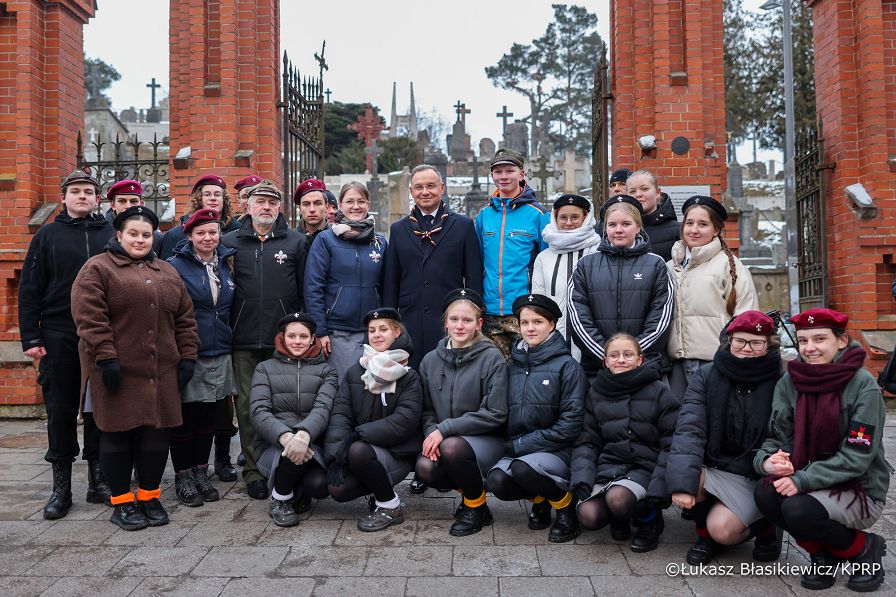 025_Andrzej_Duda_wizyta_robocza_Litwa_Nauseda_cmentarz_rossa_09-02-2025_LB_25168.jpg.JPG