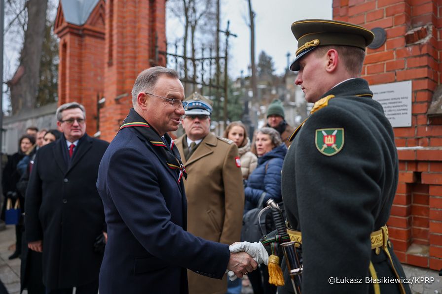 024_Andrzej_Duda_wizyta_robocza_Litwa_Nauseda_cmentarz_rossa_09-02-2025_LB_25115.jpg.JPG
