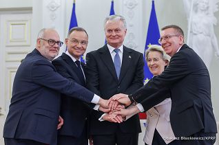 013_Andrzej_Duda_wizyta_robocza_Litwa_Nauseda_powitanie_09-02-2025_LB_24620.jpg.JPG