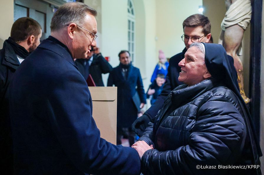 035_Andrzej_Duda_wizyta_robocza_Litwa_Nauseda_Ostra_brama_09-02-2025_LB_25429.jpg.JPG
