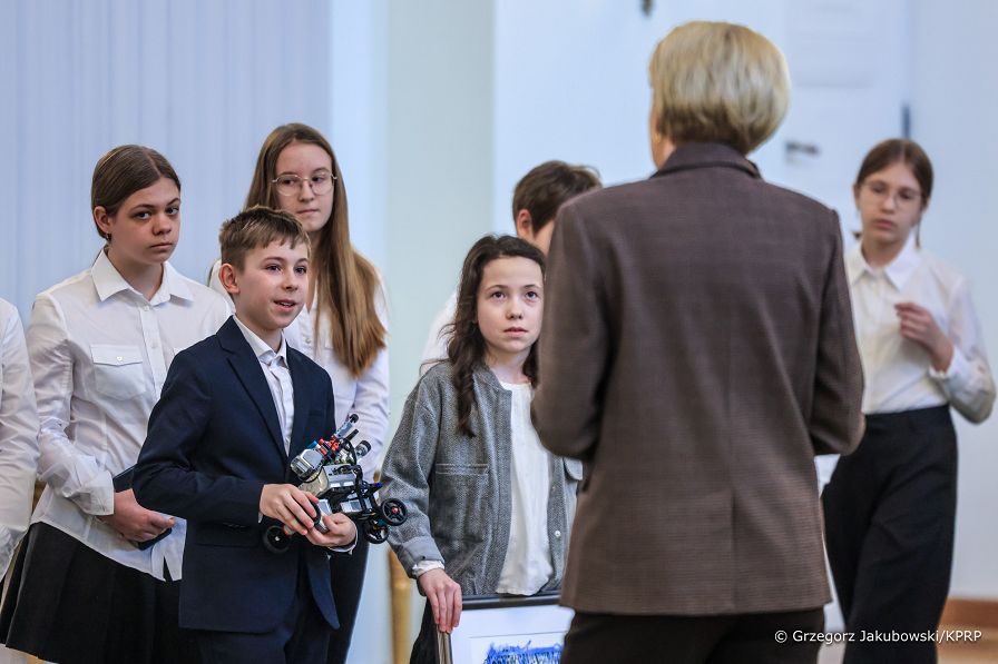 003_Agata_Kornhauser_Duda_spotkanie_uczniowie_SP_351_w_Warszawie_20250312_GJA_0518.jpg