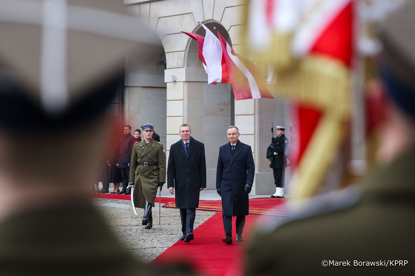 041_005_Andrzej_Duda_Wizta_Prezydent_Łotwy_Edgars_Rinkevics_powitanie_25-02-2025_MB2_4366.jpg.jpg