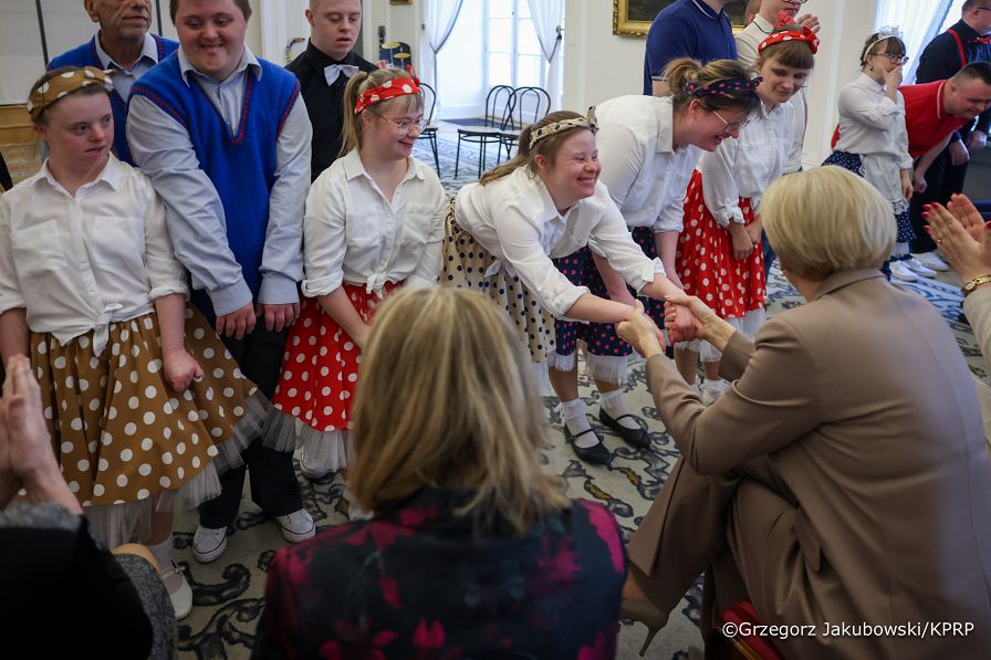015_Agata_Kornhauser_Duda_spotkanie_Wojewódzki_Dom_Kultury_w_Kielcach_18-03-2025_GJB_3165.jpg.JPG