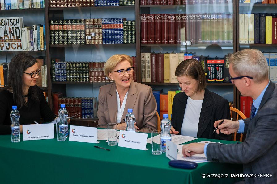 010_Agata_Kornhauser_Duda_finał_konkurs_poezji_niemieckojęzycznej_XLIX_LO_18-03-2025_GJA_0911.jpg.JPG