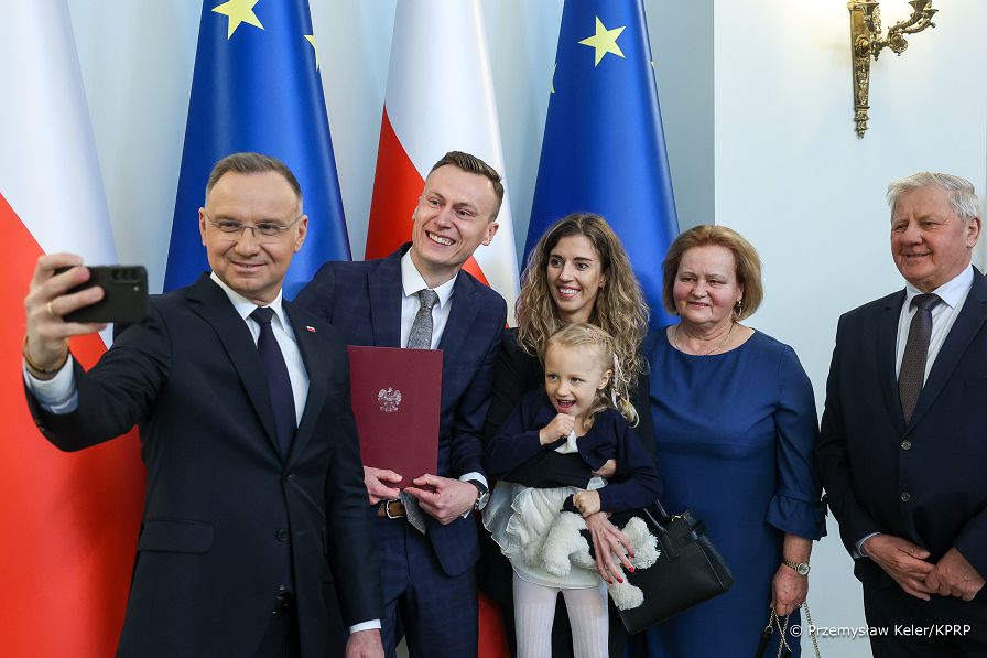011_Prezydent_Andrzej_Duda_nominacje_sedziowskie_asesorskie_20250320_PK1_1888.jpg