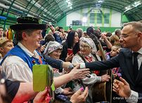 033_Andrzej_Duda_Ropczyce_spotkanie_mieszkańcy_20-02-2025_MB1_5773.jpg