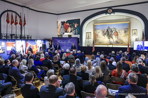 004_Para_Prezydencka_Dzien_Kazimierza_Pulaskiego_Muzeum_Polskie_Chicago_20250303_GJA_5476.jpg