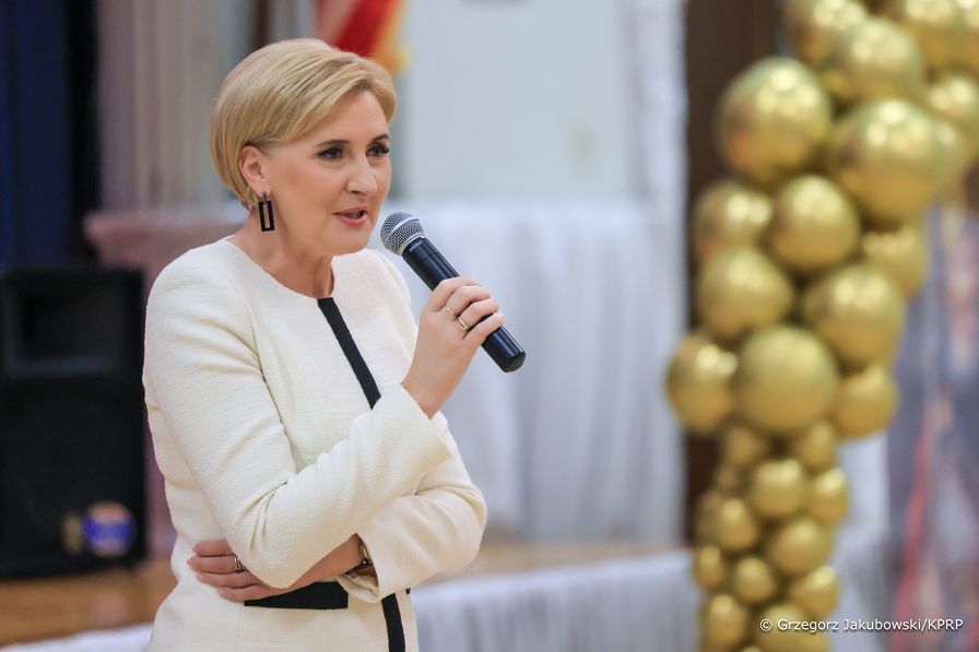 012_Agata_Kornhauser_Duda_wizyta_Polska_Szkola_Sw_Jadwigi_Krolowej_Ridgewood_20250304_GJA_6189.jpg