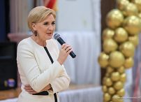 012_Agata_Kornhauser_Duda_wizyta_Polska_Szkola_Sw_Jadwigi_Krolowej_Ridgewood_20250304_GJA_6189.jpg