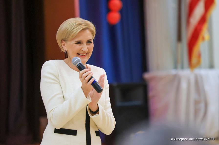 011_Agata_Kornhauser_Duda_wizyta_Polska_Szkola_Sw_Jadwigi_Krolowej_Ridgewood_20250304_GJA_6145.jpg