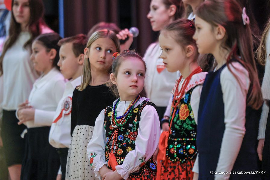009_Agata_Kornhauser_Duda_wizyta_Polska_Szkola_Sw_Jadwigi_Krolowej_Ridgewood_20250304_GJA_6011.jpg