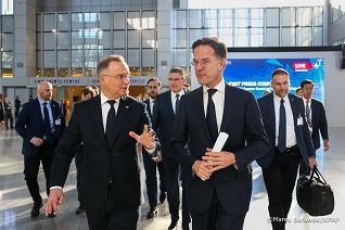 009_Andrzej_Duda_Bruksela_Mark_Rutte_Sekretarz_Generalny_NATO_konferencja_06-03-2025_MB1_7038.jpg