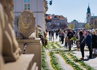 006_Katarzyna_Pawlak_Mucha_Tulipany_pamięci_Marii_Kaczyńskiej_13-04-2025_LB_22992.jpg.JPG