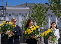 005_Katarzyna_Pawlak_Mucha_Tulipany_pamięci_Marii_Kaczyńskiej_13-04-2025_LB_22243.jpg.JPG