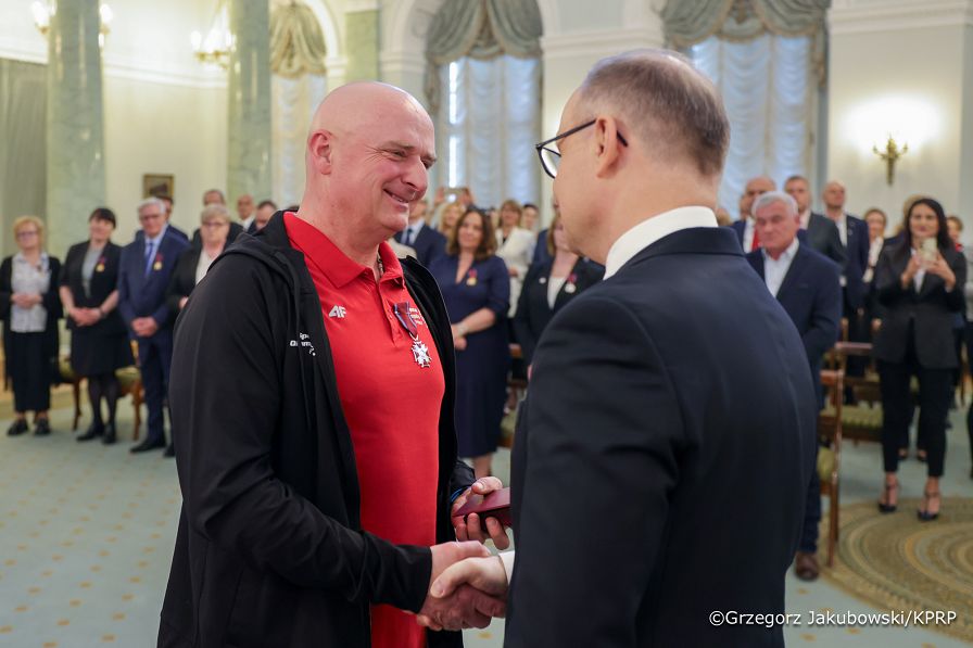 011_Andrzej_Duda_Agata_Kornhauser_Duda_odznaczenia_olimpiady_specjalne_14-04-2025_GJB_6374.jpg.JPG