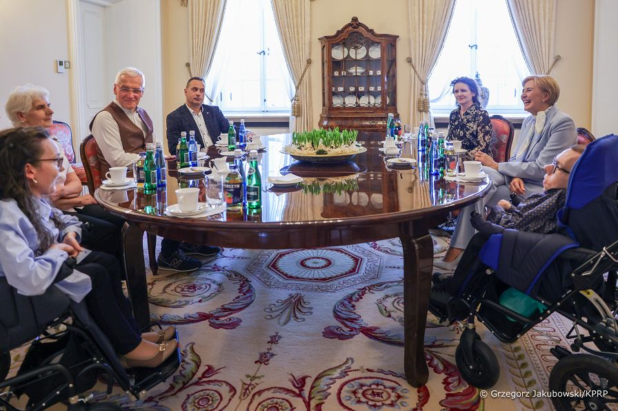 002_Agata_Kornhauser_Duda_spotkanie_podopieczni_Fundacji_Mam_Marzenie_20250414_GJB_6887.jpg
