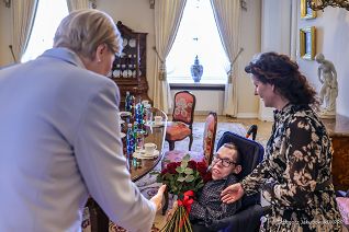 001_Agata_Kornhauser_Duda_spotkanie_podopieczni_Fundacji_Mam_Marzenie_20250414_GJB_6841.jpg