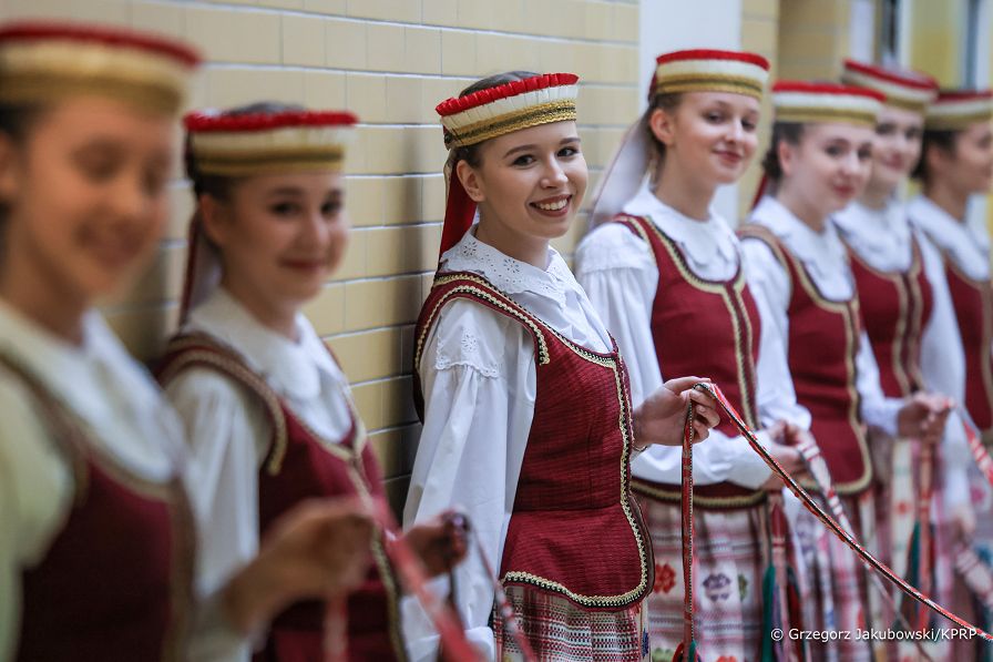 001_Agata_Kornhauser_Duda_wizyta_Prezydentowa_Diana_Nausediene_Liceum_Punsk_20250401_GJA_9942.jpg