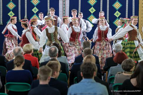 009_Agata_Kornhauser_Duda_wizyta_Prezydentowa_Diana_Nausediene_Liceum_Punsk_20250401_GJA_0237.jpg