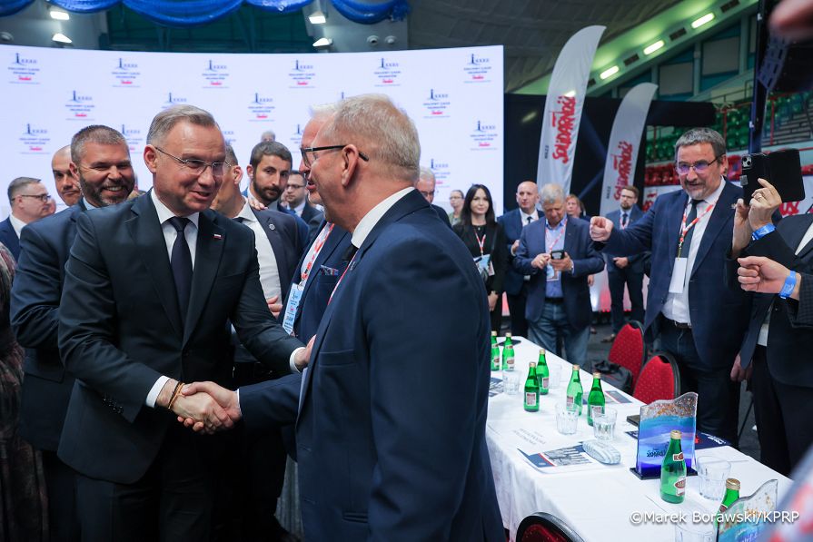 014_Andrzej_Duda_XXXII_Krajowy_Zjazd_Delegatów_ NSZZ_Solidarnosc_24-04-2025_MB1_6445.jpg