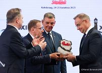 011_Andrzej_Duda_XXXII_Krajowy_Zjazd_Delegatów_ NSZZ_Solidarnosc_24-04-2025_MB2_2151.jpg
