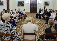 009_Agata_Kornhauser_Duda_spotkanie_uczstnicy_konkurs_jeder_gegen_jeden_28-04-2025_GJB_8462.jpg.JPG