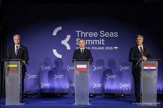 001_Prezydent_Andrzej_Duda_szczyt_Trojmorza_konferencja_20250429_MB1_9922.jpg