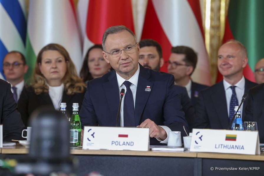 46_Andrzej_Duda_Szczyt_Trojmorza_Sesja_plenarna_Warszawa_20250429_PK2_5812.jpg