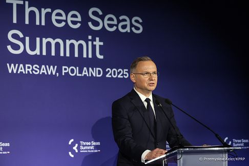 002_Prezydent_Andrzej_Duda_szczyt_Trojmorza_konferencja_20250429_PK2_6225.jpg