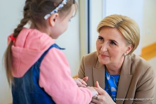 013_Agata_Kornhauser_Duda_Wizyta_Centrum_Zdrowia_Dziecka_02-04-2025_GJA_2086.jpg.JPG
